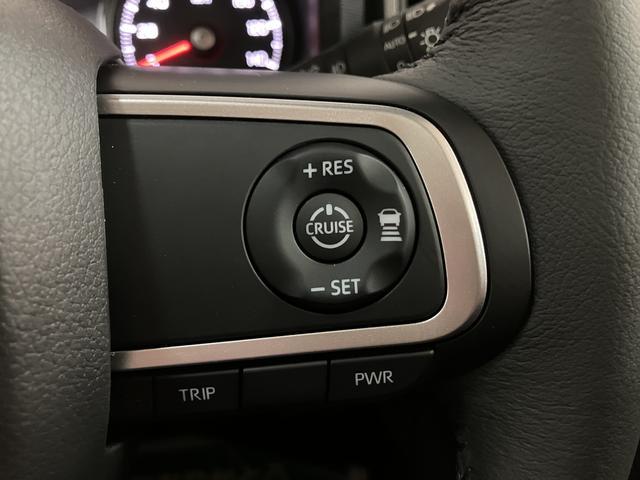 タフトＧターボ　ダーククロムベンチャー／２５年モデルナビ／クルコンＲ７年式／走行１９ｋｍ／２５年モデルナビ／バックカメラ／ステアリングスイッチ／クルーズコントロール／前席シートヒーター／電動パーキングブレーキ／ＬＥＤヘッドライト・フォグ／オートエアコン／キーフリー（大阪府）の中古車