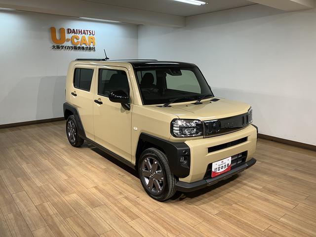 タフトＧターボ　ダーククロムベンチャー／２５年モデルナビ／クルコンＲ７年式／走行１９ｋｍ／２５年モデルナビ／バックカメラ／ステアリングスイッチ／クルーズコントロール／前席シートヒーター／電動パーキングブレーキ／ＬＥＤヘッドライト・フォグ／オートエアコン／キーフリー（大阪府）の中古車