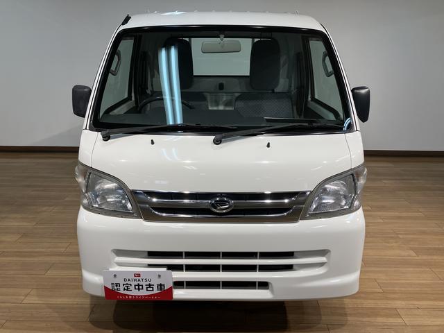 ハイゼットトラックエアコン・パワステ　スペシャル　１年保証／車検整備付き認定中古車／３．３万キロ／マニュアル車／１年保証／車検整備付き／エアコン／パワステ／荷台灯／ラジオ／（大阪府）の中古車