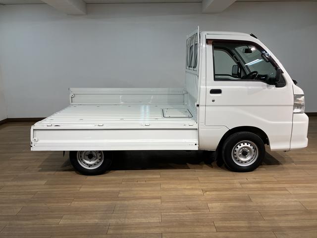 ハイゼットトラックエアコン・パワステ　スペシャル　１年保証／車検整備付き認定中古車／３．３万キロ／マニュアル車／１年保証／車検整備付き／エアコン／パワステ／荷台灯／ラジオ／（大阪府）の中古車