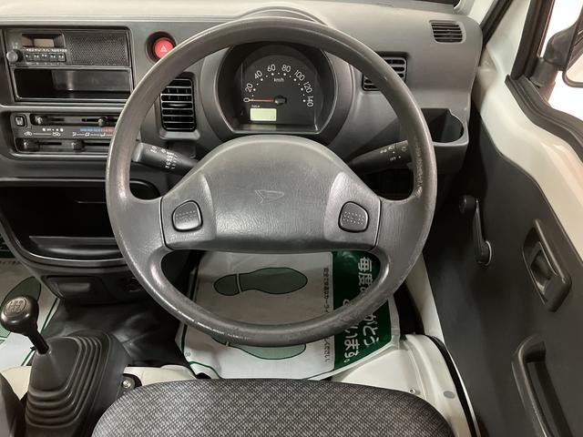 ハイゼットトラックエアコン・パワステ　スペシャル　１年保証／車検整備付き認定中古車／３．３万キロ／マニュアル車／１年保証／車検整備付き／エアコン／パワステ／荷台灯／ラジオ／（大阪府）の中古車