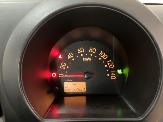 ハイゼットトラックエアコン・パワステ　スペシャル　１年保証／車検整備付き認定中古車／３．３万キロ／マニュアル車／１年保証／車検整備付き／エアコン／パワステ／荷台灯／ラジオ／（大阪府）の中古車