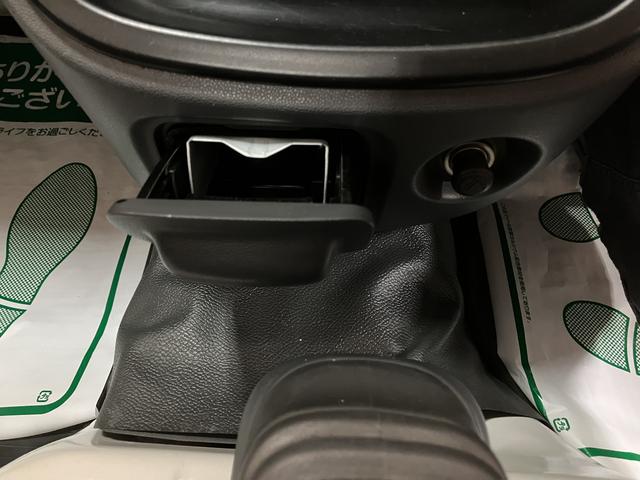 ハイゼットトラックエアコン・パワステ　スペシャル　１年保証／車検整備付き認定中古車／３．３万キロ／マニュアル車／１年保証／車検整備付き／エアコン／パワステ／荷台灯／ラジオ／（大阪府）の中古車