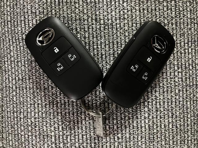 ムーヴキャンバスストライプスG R7年式/バックカメラ対応サポカーSワイド適合 バックカメラ対応 USB接続端子 電動パーキングブレーキ シートヒーター 両側オートスライドドア Pスタート ホッとカップホルダー キーフリー(大阪府)の中古車