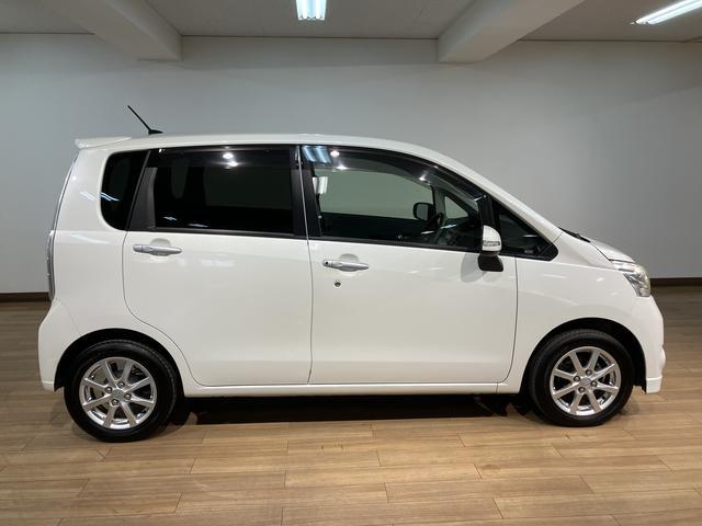 ムーヴカスタム　Ｘ　　ＣＤチューナー　１年間走行距離無制限保証ＣＤチューナー・ディスチャージヘッドランプ・ハロゲンフォグランプ・キーフリーシステム・プッシュスタート・アイドリングストップ・１４インチ純正アルミホイール・１年間走行距離無制限保証・認定中古車（大阪府）の中古車