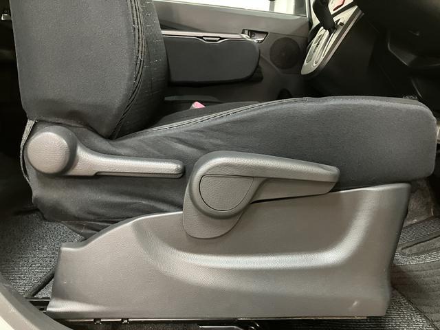 ムーヴカスタム　Ｘ　　ＣＤチューナー　１年間走行距離無制限保証ＣＤチューナー・ディスチャージヘッドランプ・ハロゲンフォグランプ・キーフリーシステム・プッシュスタート・アイドリングストップ・１４インチ純正アルミホイール・１年間走行距離無制限保証・認定中古車（大阪府）の中古車