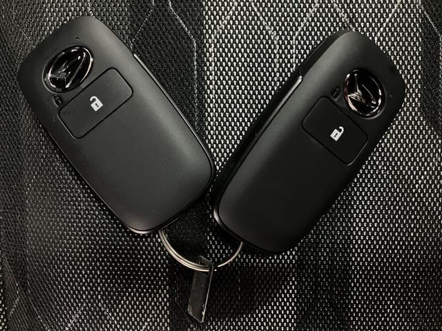 タフトＧターボ　ダーククロムベンチャー　Ｒ７年式／バックカメラ対応スカイフィールトップ　アダプティブクルーズコントロール　ＬＥＤヘッド／フォグ　運／助シートヒーター　プッシュボタンスタート　キーフリー　電動パーキングブレーキ　バックカメラ　１５インチアルミホイール（大阪府）の中古車