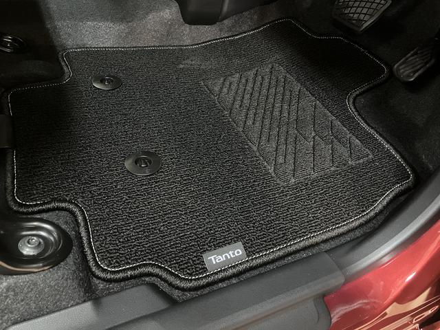 タントXリミテッド/R7年式/17km/25年モデルナビ/BカメラR7年式/走行17km/25年モデルナビ/バックカメラ/ステアリングスイッチ/USB/前席シートヒーター/電動パーキングブレーキ/両側パワースライドドア/LEDヘッドライト/オートエアコン/キーフリー(大阪府)の中古車