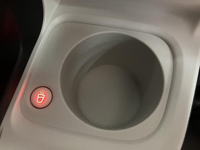 ムーヴキャンバスストライプスGターボ R7年式/ACC/Bカメラ対応R7年式・走行距離7キロ サポカーSワイド適合 バックカメラ対応 USB接続端子 電動パーキングブレーキ シートヒーター 両側オートスライドドア Pスタート ホッとカップホルダー キーフリー(大阪府)の中古車