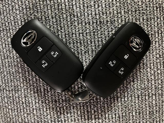 ムーヴキャンバスストライプスＧ　Ｒ７年式／バックカメラ対応／両側ＰＳＤサポカーＳワイド適合　バックカメラ対応　ＵＳＢ接続端子　電動パーキングブレーキ　シートヒーター　両側オートスライドドア　Ｐスタート　ホッとカップホルダー　キーフリー（大阪府）の中古車