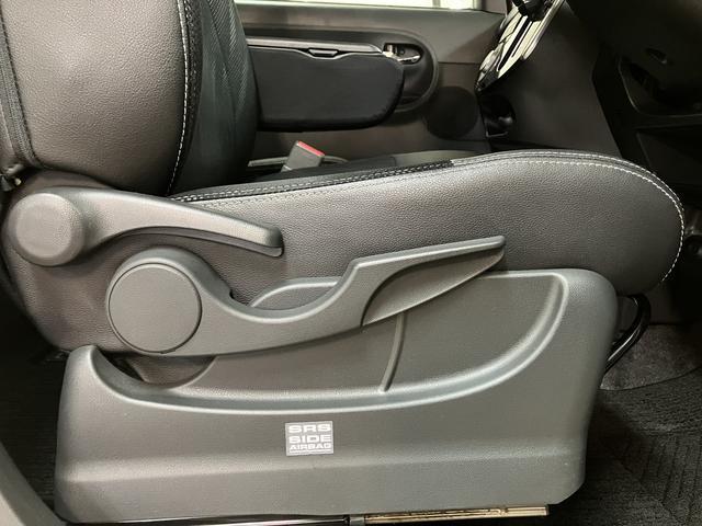 タントカスタムRS トップエディションSAII タイヤ4本交換ナビ/バックカメラ/ドラレコ/ETC/キーフリー/オートエアコン/LEDヘッドライト/衝突軽減ブレーキ/フォグランプ/15インチアルミホイール/両側パワースライドドア/革巻きステアリング(大阪府)の中古車