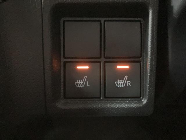 タントカスタムRSリミテッド アダプティブクルーズコントロールメッキグリル メッキバックドアガーニッシュ バックカメラ 両側リヤパワースライドドア プッシュボタンエンジンスタート シートヒーター LEDヘッドライト アルミホイール オートエアコン オートライト(大阪府)の中古車