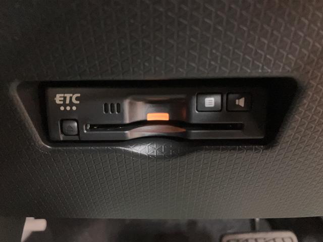 タントカスタムRSリミテッド アダプティブクルーズコントロールメッキグリル メッキバックドアガーニッシュ バックカメラ 両側リヤパワースライドドア プッシュボタンエンジンスタート シートヒーター LEDヘッドライト アルミホイール オートエアコン オートライト(大阪府)の中古車