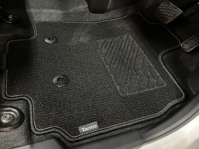 タントカスタムRSリミテッド アダプティブクルーズコントロールメッキグリル メッキバックドアガーニッシュ バックカメラ 両側リヤパワースライドドア プッシュボタンエンジンスタート シートヒーター LEDヘッドライト アルミホイール オートエアコン オートライト(大阪府)の中古車