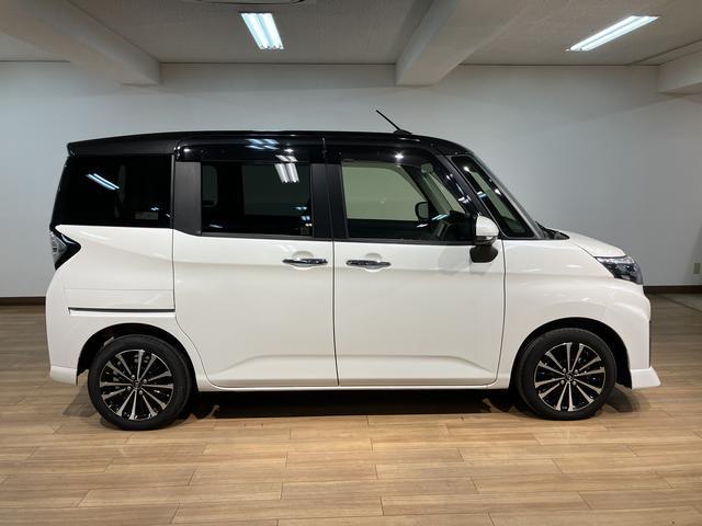 トールカスタムＧ　ターボ／走行０．３万ｋｍ／９インチＤＡ／クルコン走行０．３万ｋｍ／９インチディスプレイオーディオ／パノラマモニター／ステアリングスイッチ／ＥＴＣ／前後ドラレコ／クルーズコントロール／前席シートヒーター／両側パワースライドドア／キーフリー（大阪府）の中古車