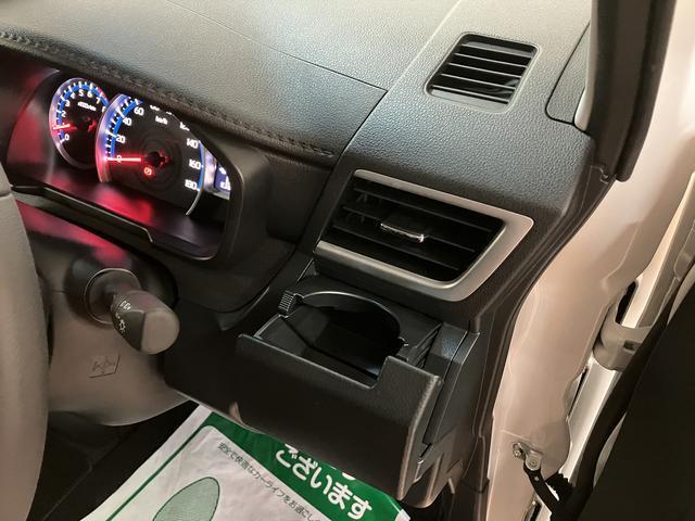 トールカスタムＧ　ターボ／走行０．３万ｋｍ／９インチＤＡ／クルコン走行０．３万ｋｍ／９インチディスプレイオーディオ／パノラマモニター／ステアリングスイッチ／ＥＴＣ／前後ドラレコ／クルーズコントロール／前席シートヒーター／両側パワースライドドア／キーフリー（大阪府）の中古車