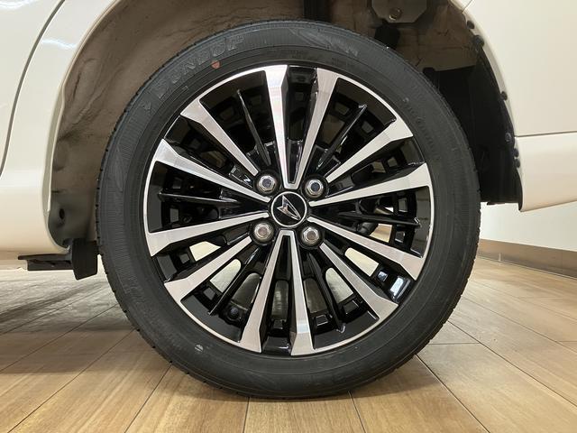 トールカスタムＧ　ターボ／走行０．３万ｋｍ／９インチＤＡ／クルコン走行０．３万ｋｍ／９インチディスプレイオーディオ／パノラマモニター／ステアリングスイッチ／ＥＴＣ／前後ドラレコ／クルーズコントロール／前席シートヒーター／両側パワースライドドア／キーフリー（大阪府）の中古車