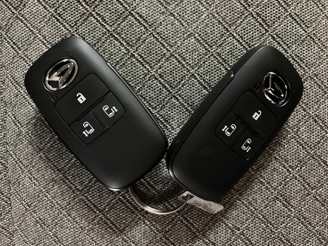 タントＸリミテッド　両側電動スライドドア・バックカメラＲ７年式・走行距離４キロ・両側電動スライドドア・バックカメラ・運転席／助手席シートヒーター・電子パーキングブレーキ・キーフリー２個・コーナーセンサー・ＬＥＤヘッドライト・ＵＳＢ端子（大阪府）の中古車