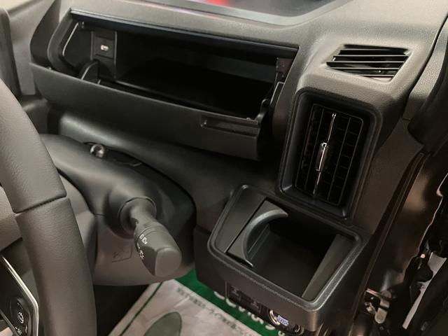 タントカスタムＲＳリミテッド／届出済未使用車／純正ナビ／クルコン／新車保証継承／衝突軽減ブレーキ／ターボエンジン／純正ナビ付／バックカメラ／両側電動スライドドア／クルーズコントロール／シートヒーター／ＬＥＤヘッドライト・フォグ／Ｂｌｕｅｔｏｏｔｈ／フルセグＴＶ／（大阪府）の中古車