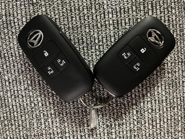 ムーヴキャンバスストライプスＧ　令和７年式届出済未使用車／ナビ／バックカメラ令和７年式届出済未使用車　ナビゲーション　バックカメラ　ＬＥＤヘッドライト　両側電動スライドドア　スマートアシスト　シートヒーター　ほっとカップホルダー　ダイハツ認定中古車（大阪府）の中古車