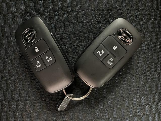 タントカスタムＸリミテッド　Ｒ７年式／ナビ／ＡＣＣ／ＥＴＣスマートアシスト　ＡＣＣ　ＥＴＣ　バックカメラ　両側リヤパワースライドドア　プッシュボタンエンジンスタート　シートヒーター　ＬＥＤヘッドライト　アルミホイール　オートエアコン　オートライト（大阪府）の中古車