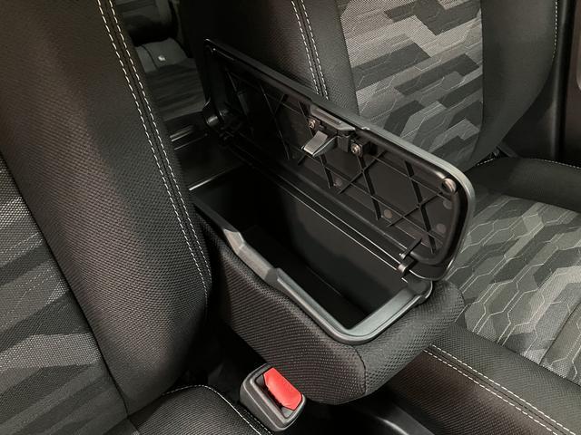 タフトＧターボ　ダーククロムベンチャー　１年保証／バックカメラ／１年間走行距離無制限保証／走行２７キロ／バックカメラ／クルーズコントロール／ＬＥＤヘッドライト／ＬＥＤフォグランプ／アダプティプドライビングビーム／電子パーキング／スマートキー／ＵＳＢ／スマートキー／（大阪府）の中古車