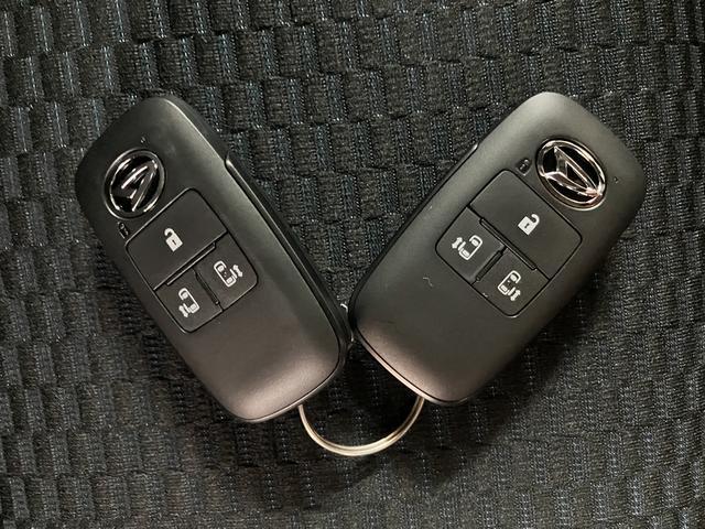 タントカスタムＸリミテッド　Ｒ７年式／ＡＣＣ／ＥＴＣ／両側ＰＳＤスマートアシスト　ＡＣＣ　ＥＴＣ　バックカメラ　両側リヤパワースライドドア　プッシュボタンエンジンスタート　シートヒーター　ＬＥＤヘッドライト　アルミホイール　オートエアコン　オートライト（大阪府）の中古車