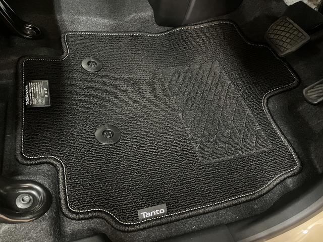 タントファンクロスターボリミテッド　Ｒ７年式／ＡＣＣ／ＥＴＣターボ　スマートアシスト　ＡＣＣ　ＥＴＣ　バックカメラ　両側リヤパワースライドドア　プッシュボタンエンジンスタート　シートヒーター　ＬＥＤヘッドライト　アルミホイール　オートエアコン　オートライト（大阪府）の中古車