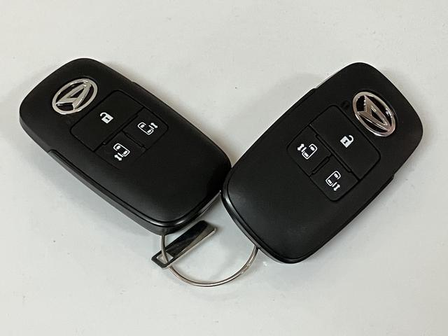 タントファンクロスリミテッド　Ｒ７年式／ナビ／ＡＣＣ／ＥＴＣスマートアシスト　ＡＣＣ　ＥＴＣ　バックカメラ　両側リヤパワースライドドア　プッシュボタンエンジンスタート　シートヒーター　ＬＥＤヘッドライト　アルミホイール　オートエアコン　オートライト（大阪府）の中古車