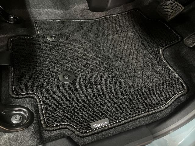 タントファンクロスリミテッド　２５年モデル純正ナビ／バックカメラＲ７年式　走行１３ｋｍ　純正メモリーナビ　バックカメラ　ステアリングスイッチ　アダプティブクルーズコントロール　前席シートヒーター　両側電動スライドドア　キーフリーシステム　オートエアコン　ＥＴＣ（大阪府）の中古車