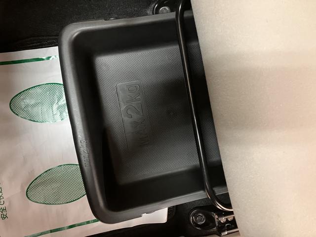 ムーヴＬ／１年保証／走行３．５万キロ／キーレス／電格ミラー／１年間走行距離無制限保証／走行３．５万キロ／ＣＤステレオ／キーレスエントリー／電動格納式ドアミラー／助手席エアバッグ／シートアンダートレイ／アイドリングストップ／（大阪府）の中古車