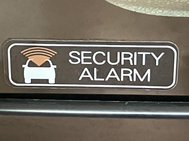 ムーヴＬ／１年保証／走行３．５万キロ／キーレス／電格ミラー／１年間走行距離無制限保証／走行３．５万キロ／ＣＤステレオ／キーレスエントリー／電動格納式ドアミラー／助手席エアバッグ／シートアンダートレイ／アイドリングストップ／（大阪府）の中古車