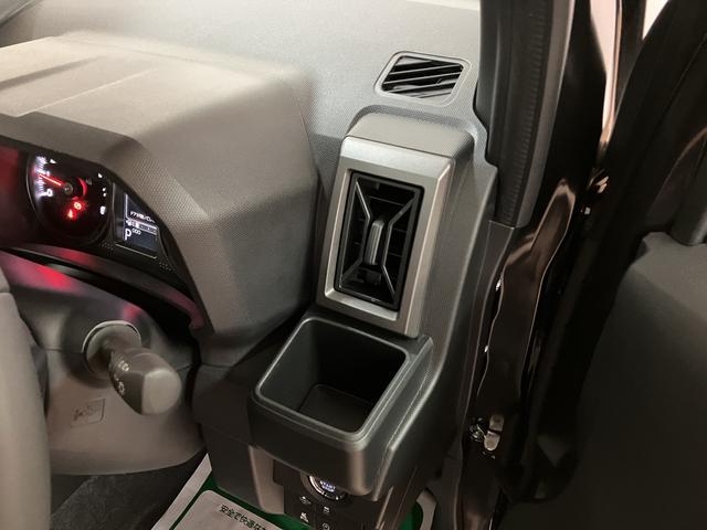 タフトＧ　ダーククロムベンチャー　１年保証／電子パーキング／ＵＳＢ１年間走行距離無制限保証／走行５キロ／ＬＥＤヘッドライト／ＬＥＤフォグランプ／バックカメラ／電子パーキングブレーキ／アダプティプドライビングビーム／スマートキー／ＵＳＢ／シートヒーター／（大阪府）の中古車