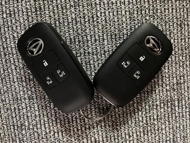 ムーヴキャンバスストライプスＧ　　Ｒ７年／９キロ／新車保証／整備受渡新車保証／Ｒ７年式／新車保証／バックカメラ／衝突軽減ブレーキ／コーナーセンサー／両側電動スライドドア／ＬＥＤライト／フォグランプ／電動パーキング／ブレーキホールド／シートヒーター／キーフリー（大阪府）の中古車