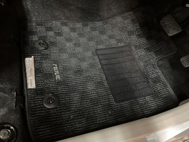 ムーヴＬ／１年保証／ＥＴＣ／ＣＤステレオ／走行５．１万キロ／１年間走行距離無制限保証／走行５．１万キロ／純正ＣＤステレオ／ＥＴＣ／電動格納式ドアミラー／キーレスエントリー／アイドリングストップ／ハロゲンヘッドライト／シートアンダートレイ／（大阪府）の中古車