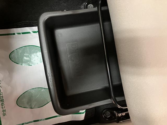 ムーヴＬ／１年保証／ＥＴＣ／ＣＤステレオ／走行５．１万キロ／１年間走行距離無制限保証／走行５．１万キロ／純正ＣＤステレオ／ＥＴＣ／電動格納式ドアミラー／キーレスエントリー／アイドリングストップ／ハロゲンヘッドライト／シートアンダートレイ／（大阪府）の中古車