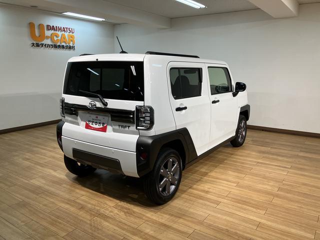 タフトＧ　ダーククロムベンチャー　登録済み未使用車／新車保証Ｒ７年式／ガラスルーフ／クルコン／衝突軽減ブレーキ／ＬＥＤライト／フォグランプ／コーナーセンサー／電動パーキング／ブレーキホールド／ＵＳＢ／バックカメラ／前席シートヒーター／キーフリー／オートエアコン（大阪府）の中古車