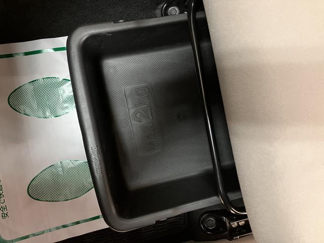 ムーヴＬ／ＣＤチューナー／ＥＴＣ／電格ドアミラー／走行４．９万キロ１年間走行距離無制限保証／走行４．９万ｋｍ／平成２９年式／ＣＤチューナー／ＥＴＣ／電動格納ドアミラー／キーレスエントリー／ハロゲンヘッドライト／カーペットマット／マニュアルエアコン／車検整備渡し（大阪府）の中古車