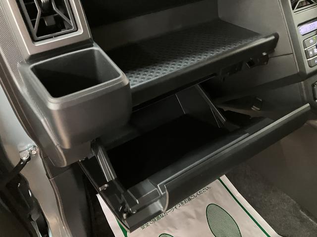 タフトＧターボ　ダーククロムベンチャー　ナビ／バックカメラ届出済未使用車／ターボ／ナビ／バックカメラ／クルコン／ＬＥＤヘッドライト／ＬＥＤフォグランプ／コーナーセンサー／プッシュボタンスタート／スマートキー／シートヒーター／運転席シートリフター（大阪府）の中古車