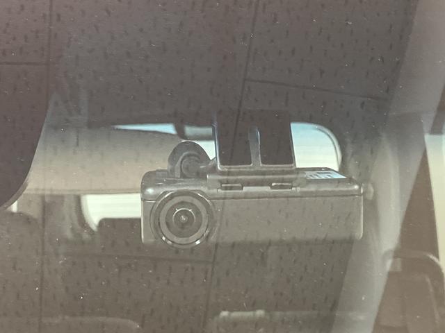 タントカスタムＸ　トップエディションＶＳ　ＳＡIII　ナビ／ＥＴＣ１年間走行距離無制限保証／走行１．２万キロ／ナビ／ＢＬＵＥＴＯＯＴＨ／パノラマモニター／ＥＴＣ／ドライブレコーダー／オートライト／ＬＥＤヘッドライト／両側電動パワースライドドア／スマートキー／（大阪府）の中古車