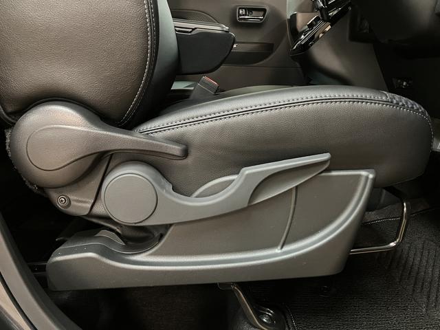 タントカスタムＲＳリミテッド　Ｒ７／１７キロ／新車保証／クルコンＲ７年式／クルーズコントロール／ＵＳＢ／衝突軽減ブレーキ／コーナーセンサー／ＥＴＣ／電動パーキング／ブレーキホールド／ＬＥＤライト／フォグランプ／両側電動スライドドア／前席シートヒーター／キーフリー（大阪府）の中古車