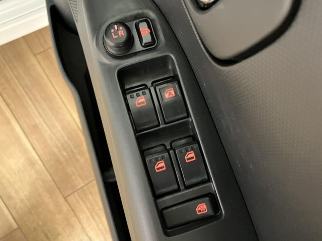 タントカスタムＸ／１年保証／ナビ／前後ドラレコ／電動スライド／１年間走行距離無制限保証／ナビ／前後ドラレコ／電動スライドドア／１４インチアルミ／スマートキー／オートエアコン／ディスチャージヘッドランプ／フロントベンチシート／Ｂｌｕｅｔｏｏｔｈ／フルセグＴＶ／（大阪府）の中古車