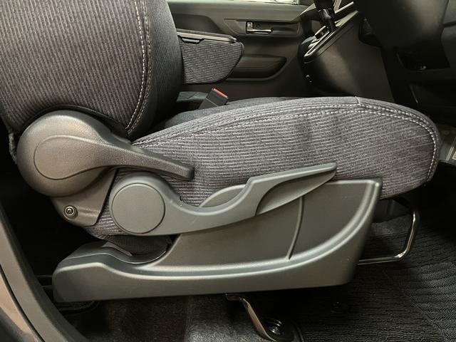 ムーヴＧ／走行１２ｋｍ／新車保証継承／純正ナビ／バックカメラ新車保証継承／令和７年式／純正７インチナビ／バックカメラ／片側パワースライドドア／ＬＥＤヘッドライト・フォグランプ／オートライト／オートハイビーム／ステアリングスイッチ／ブレーキホールド（大阪府）の中古車