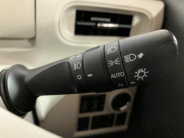 ムーヴキャンバスＧメイクアップ　ＳＡIII　純正ナビ／バックカメラ平成２９年式／走行５．５万キロ／車検整備付き／純正ナビ（ＮＭＺＭ−Ｗ６７Ｄ）／オートエアコン／オートライト／キーフリー／ＬＥＤヘッドライト／両側パワースライドドア（大阪府）の中古車