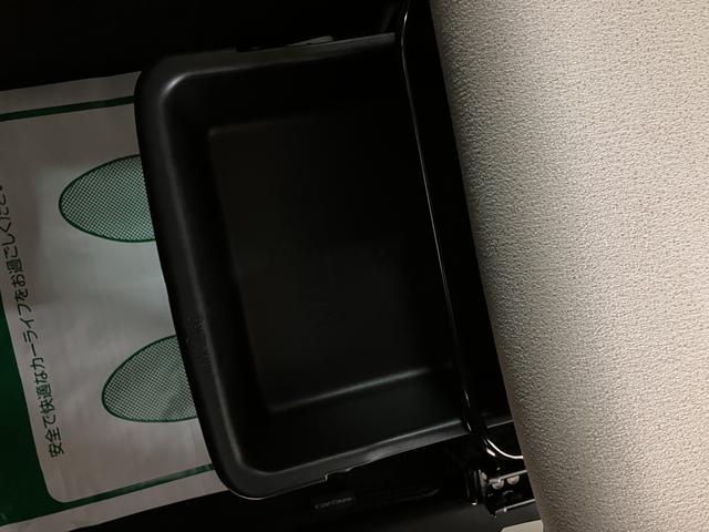 ムーヴキャンバスＧメイクアップ　ＳＡIII　純正ナビ／バックカメラ平成２９年式／走行５．５万キロ／車検整備付き／純正ナビ（ＮＭＺＭ−Ｗ６７Ｄ）／オートエアコン／オートライト／キーフリー／ＬＥＤヘッドライト／両側パワースライドドア（大阪府）の中古車