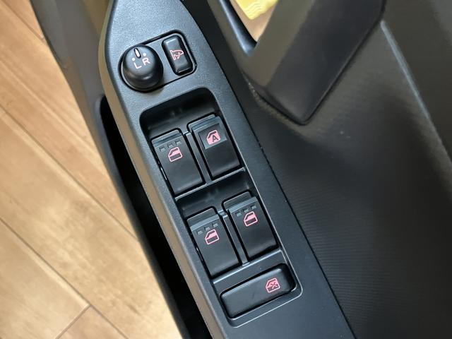 ミライースＸ　ＳＡIII　純正ナビ　バックカメラ　ＬＥＤヘッドライト純正メモリーナビ・バックカメラ・ＬＥＤヘッドライト・コーナーセンサー・キーレスエントリー・アイドリングストップ・衝突回避支援ブレーキ・誤発進抑制機能・１年間走行距離無制限保証・車検整備付（大阪府）の中古車