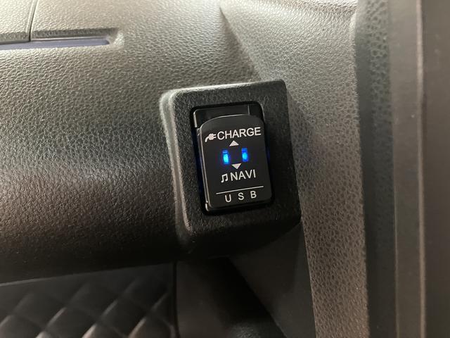 タントカスタムＸスタイルセレクション／ナビ／前後ドラレコ／ＥＴＣ１年間保証／走行４．０万ｋｍ／純正７インチナビ／前後ドラレコ／ＥＴＣ／バックカメラ／両側パワースライドドア／ＬＥＤヘッドライト・フォグランプ／オートライト／オートハイビーム／前席シートヒーター（大阪府）の中古車