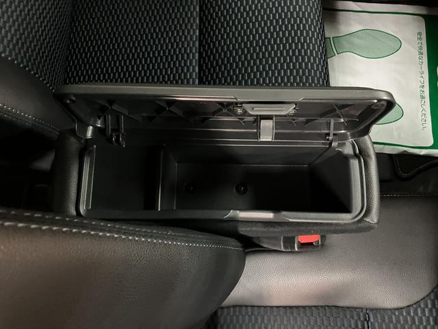 タントカスタムＲＳ　走行０．６万キロ／新車保証／点検整備渡し／ナビ／ＴＶ／ＵＳＢ／ＨＤＭＩ／Ｂｌｕｅｔｏｏｔｈ／パノラマカメラ／前後ドラレコ／ＥＴＣ／衝突軽減ブレーキ／コーナーセンサー／両側電動スライドドア／電動パーキングブレーキ／ブレーキホールド／ＬＥＤライト（大阪府）の中古車