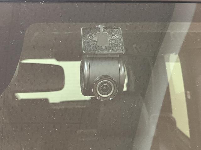 タントカスタムＸスタイルセレクション／ナビ／バックカメラ／ＥＴＣ走行２．５万ｋｍ／ナビゲーション／バックカメラ／ステアリングスイッチ／ＥＴＣ／ナビ連動前後ドラレコ／前席シートヒーター／両側パワースライドドア／ＬＥＤヘッドライト・フォグランプ／キーフリー（大阪府）の中古車