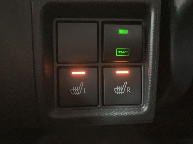 タントカスタムＸスタイルセレクション／ナビ／バックカメラ／ＥＴＣ走行２．５万ｋｍ／ナビゲーション／バックカメラ／ステアリングスイッチ／ＥＴＣ／ナビ連動前後ドラレコ／前席シートヒーター／両側パワースライドドア／ＬＥＤヘッドライト・フォグランプ／キーフリー（大阪府）の中古車